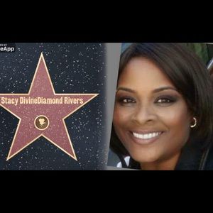 Meet your Posher, Stacy